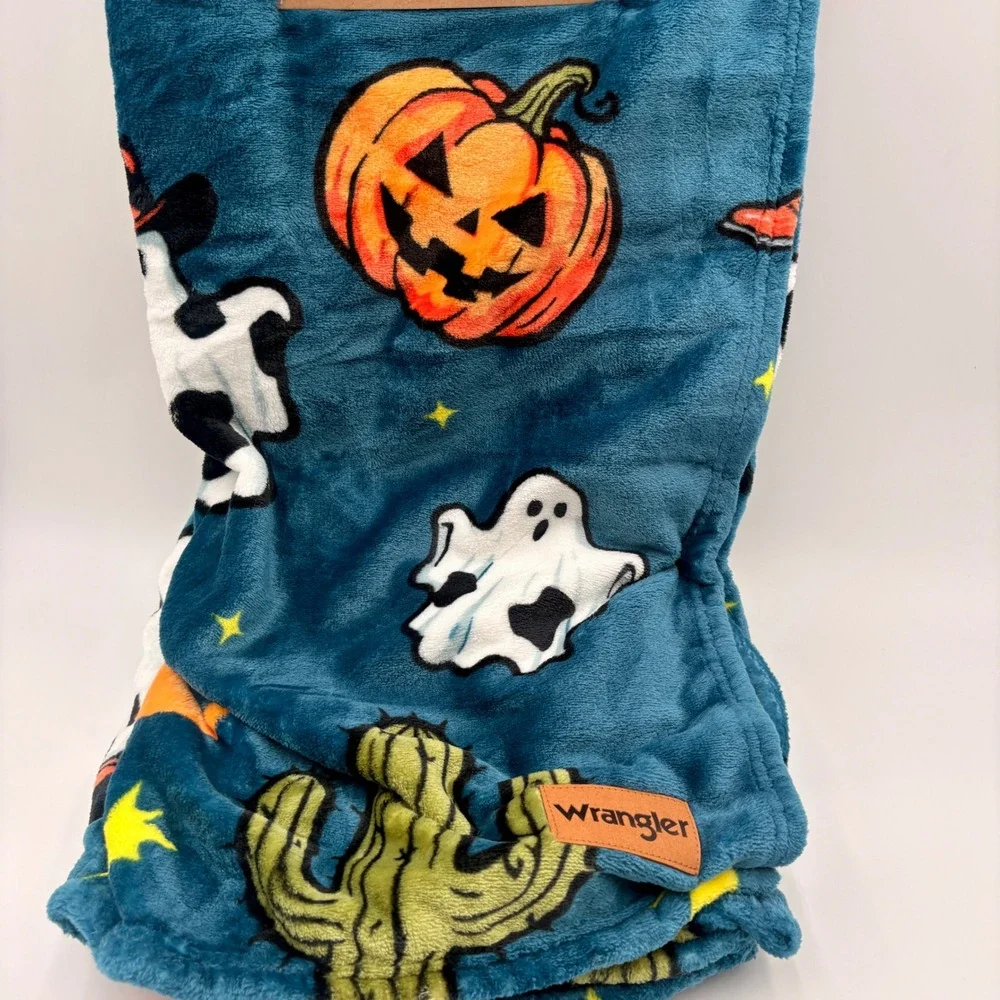 Wrangler Oversized Ultra Plush Throw Halloween Ghost Cactus Teal 60x70 Blanket